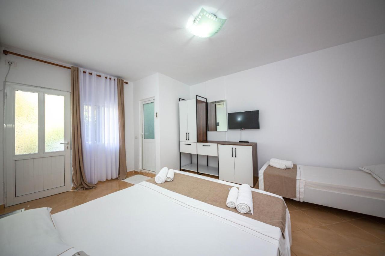 Noan Hotel & Resort Dhërmi Dış mekan fotoğraf