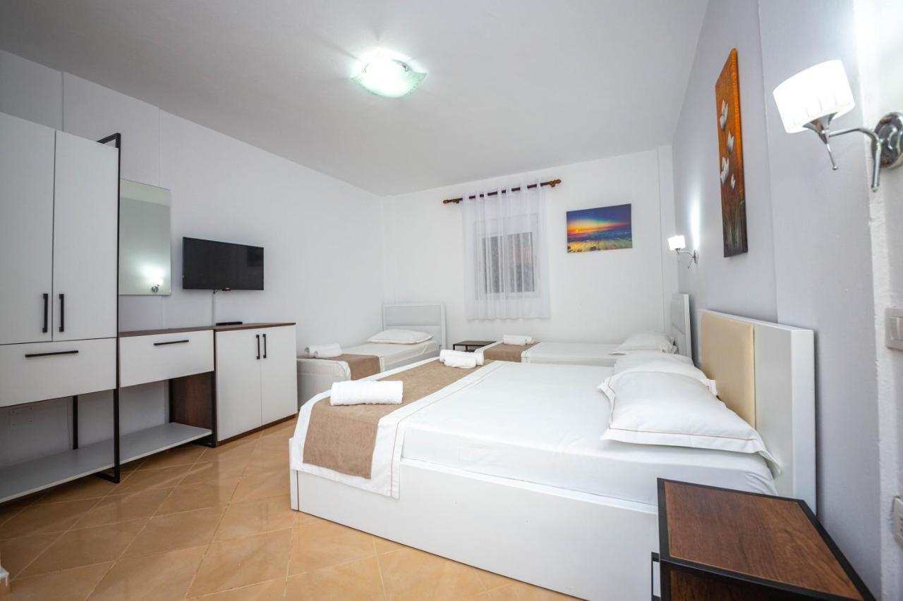 Noan Hotel & Resort Dhërmi Dış mekan fotoğraf