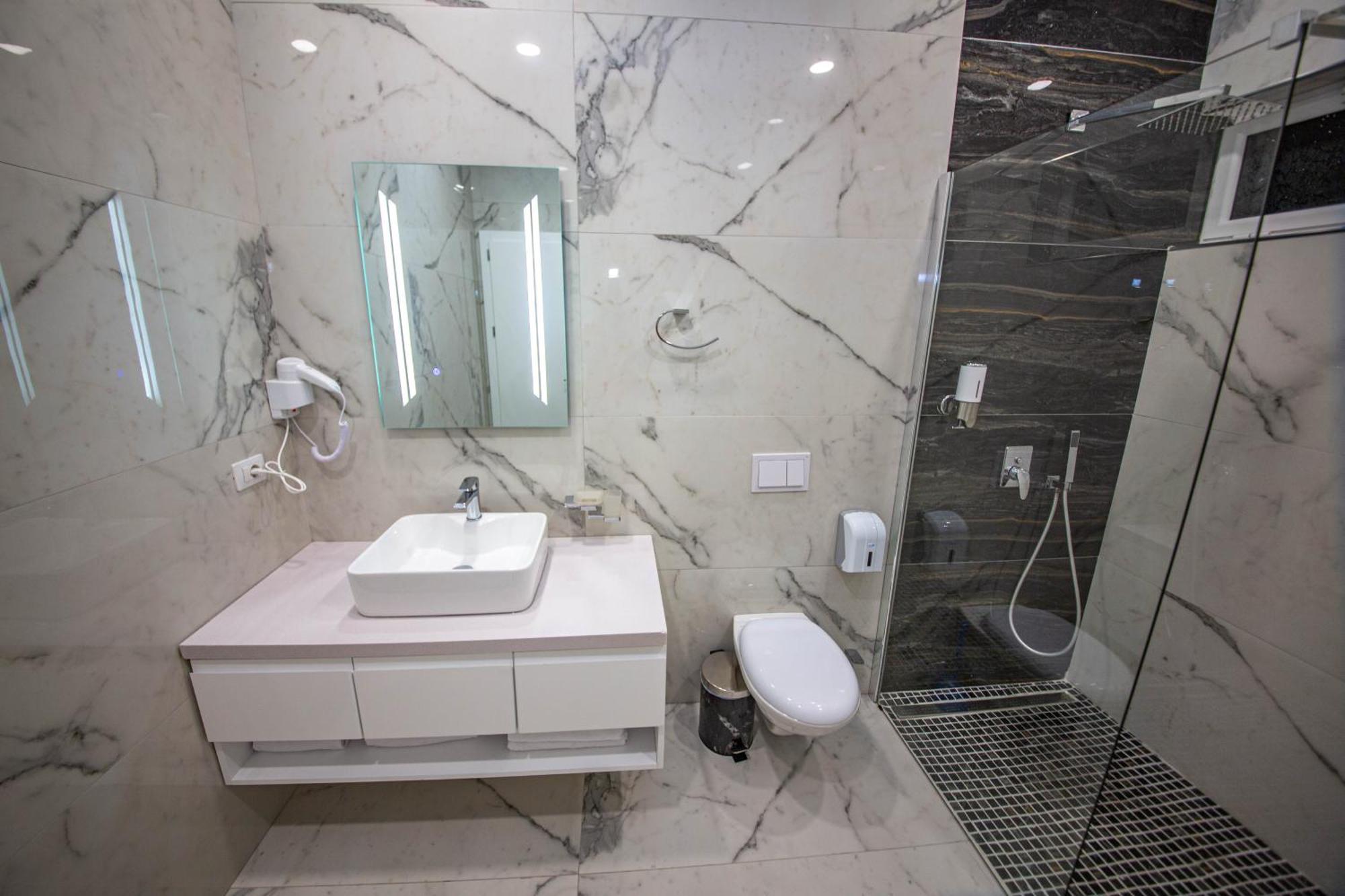 Noan Hotel & Resort Dhërmi Oda fotoğraf